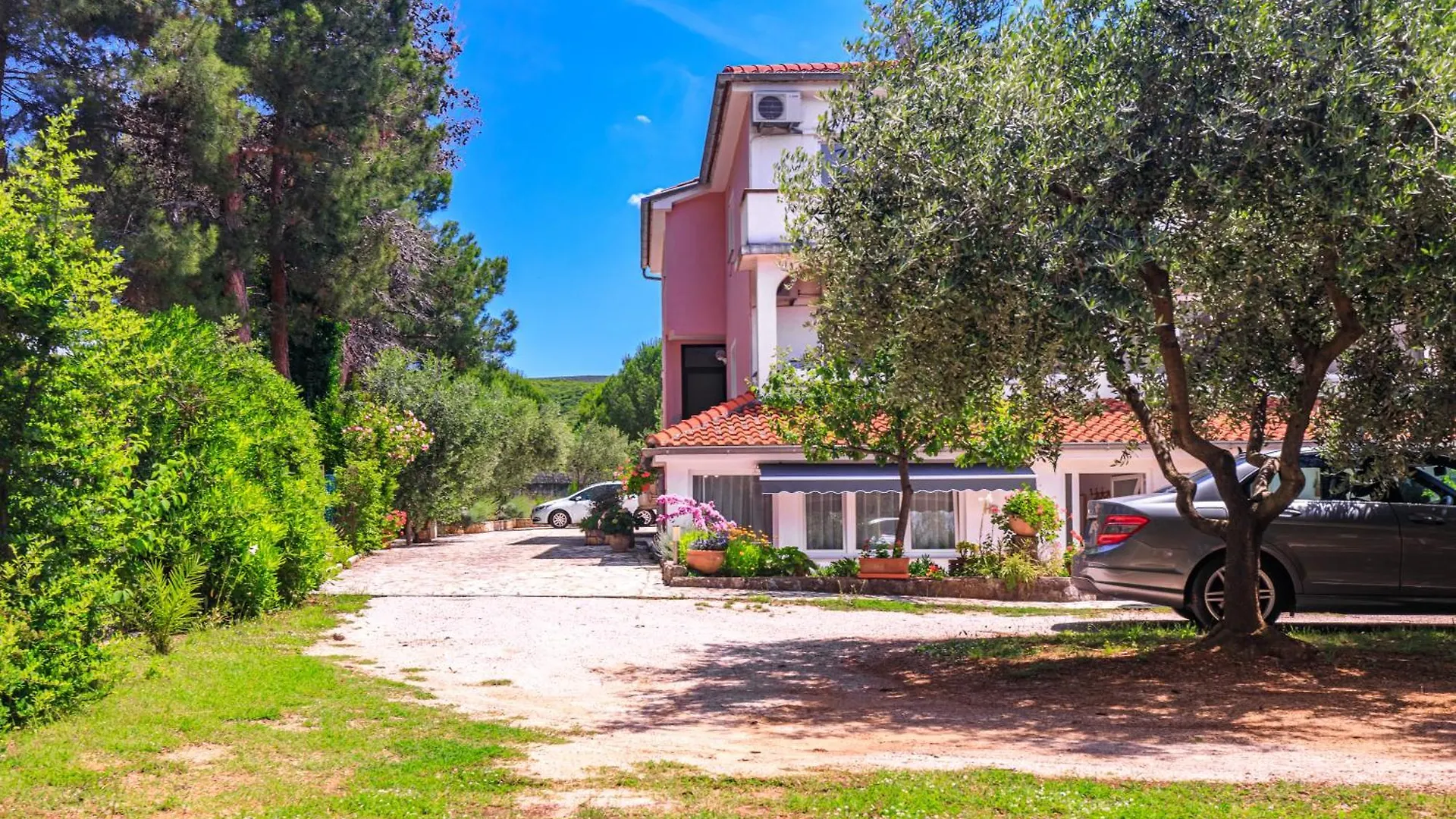 Belina Apartment For Two Punat Croatia